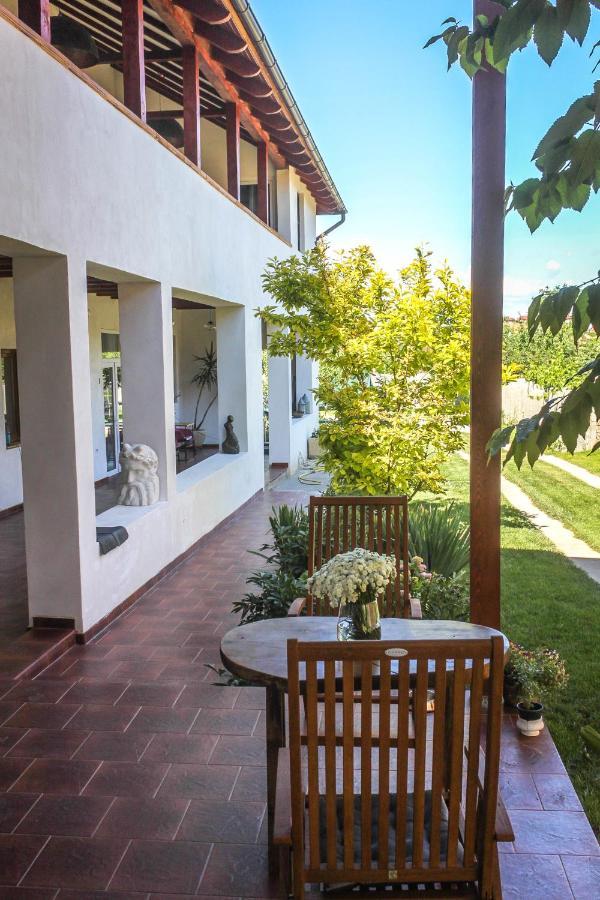 Elma Guesthouse Alba Iulia Ngoại thất bức ảnh