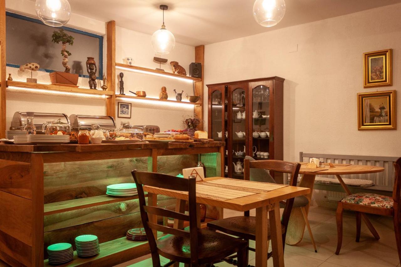 Elma Guesthouse Alba Iulia Ngoại thất bức ảnh